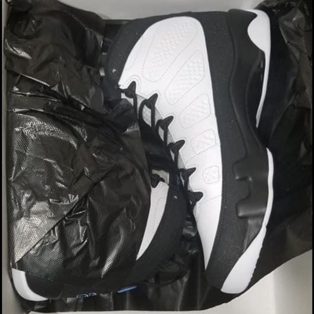 Jordan 9’s University Blue